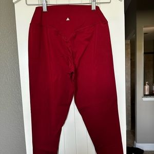 Balance Athletica 24” Legging, Red Wine, Size M, good condition